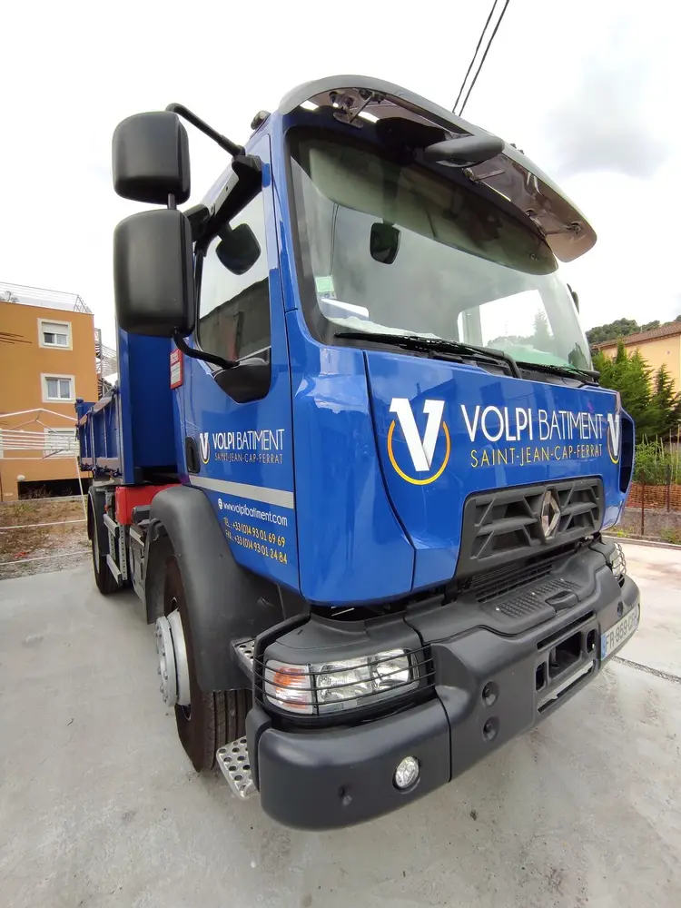 Volpi Bâtiment, Camion benne